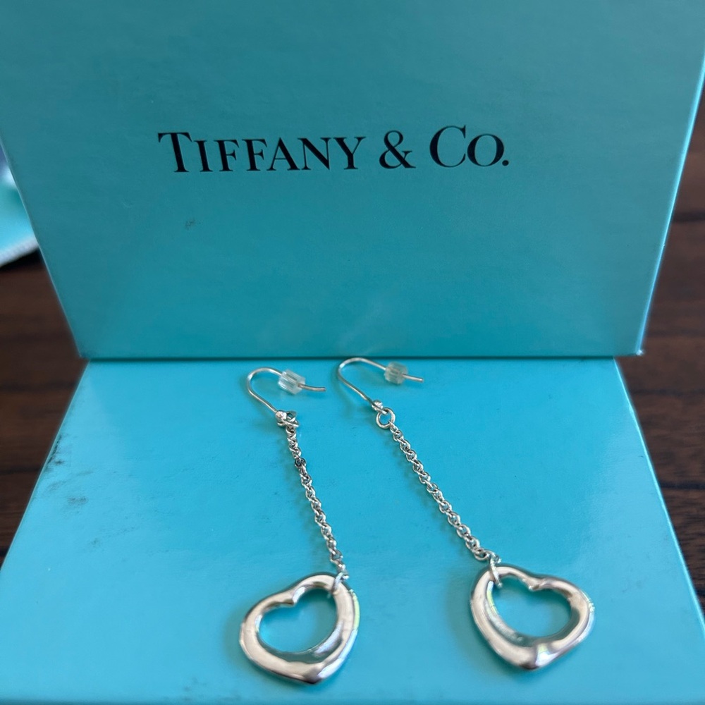 Tiffany Elsa Peretti hanging heart earrings